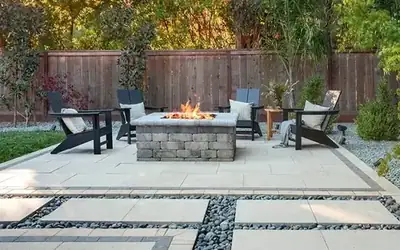 Custom Outdoor Kitchens & Fire Pits